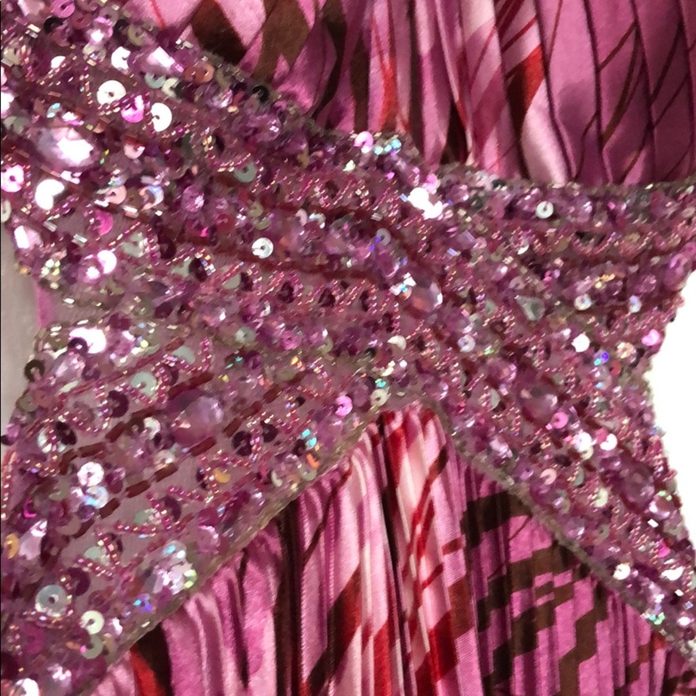 PROM DRESS - Picture 4 of 8